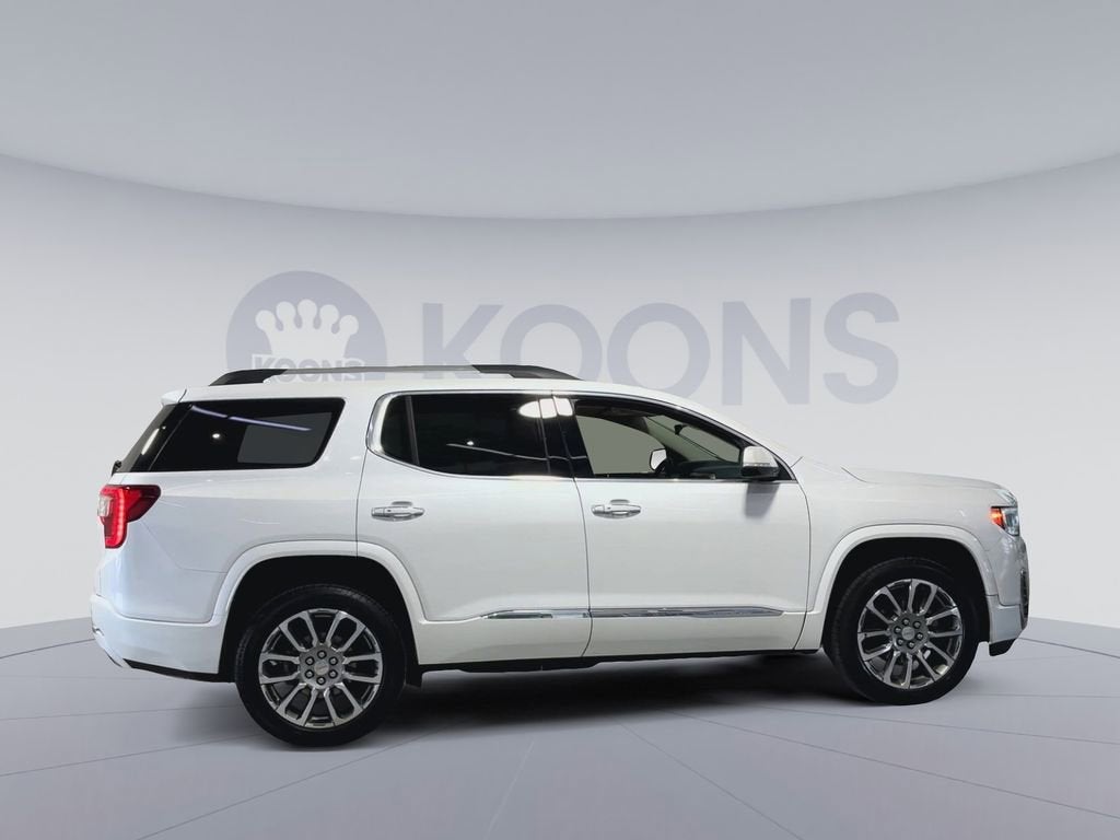 2023 GMC Acadia Denali