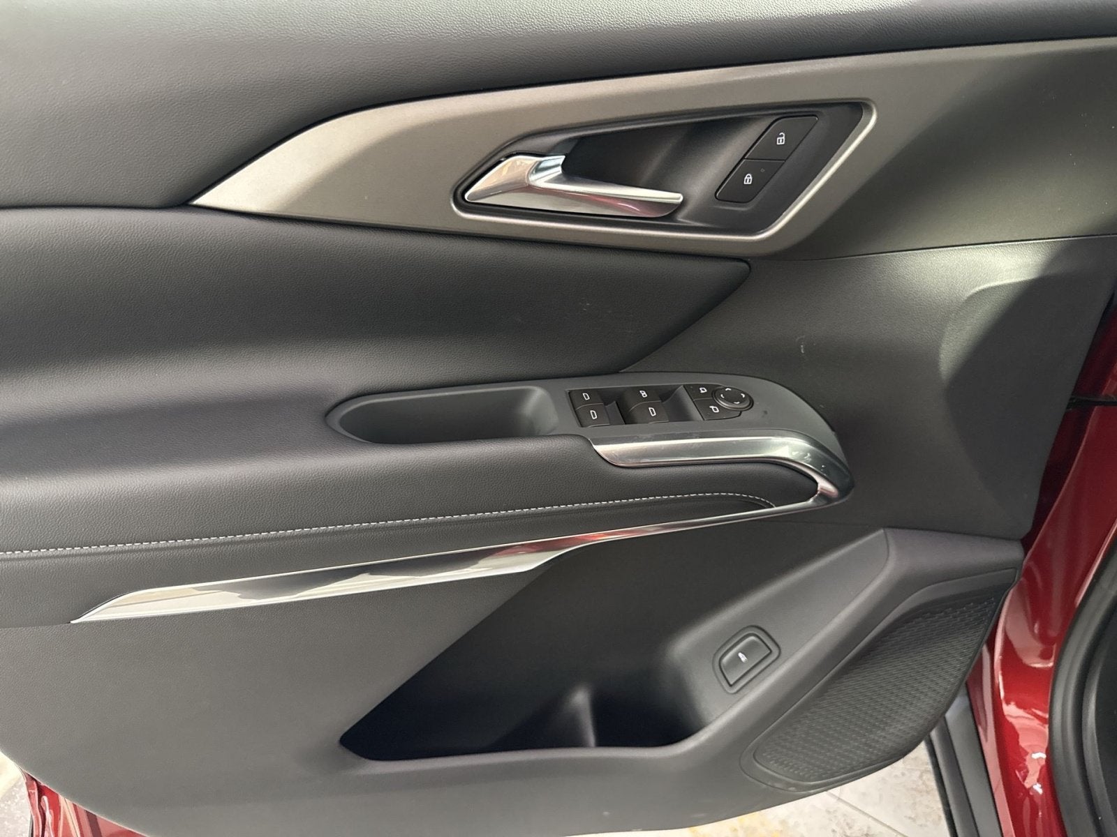 2026 Chevrolet Traverse LT - Photo 13