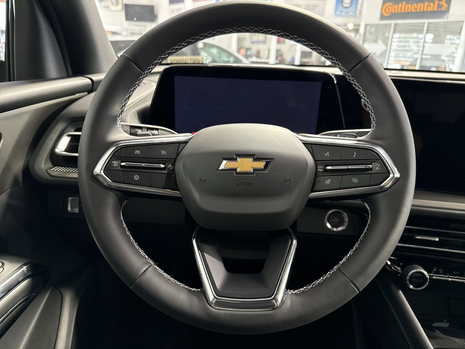 2026 Chevrolet Traverse LT - Photo 14
