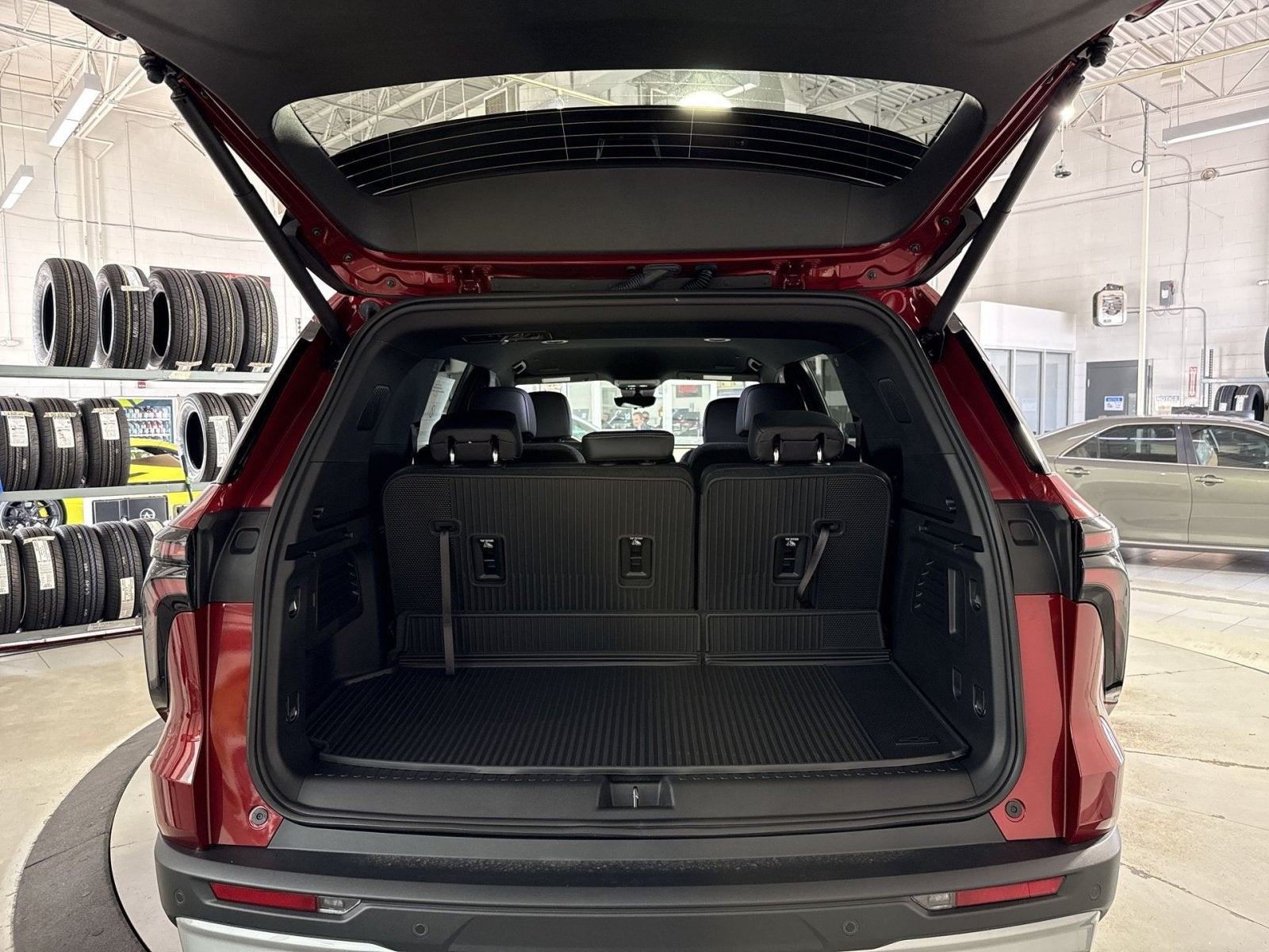 2026 Chevrolet Traverse LT - Photo 24