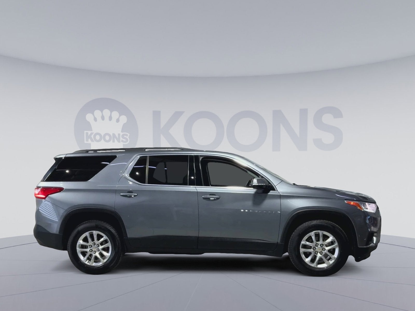 2020 Chevrolet Traverse LT Cloth