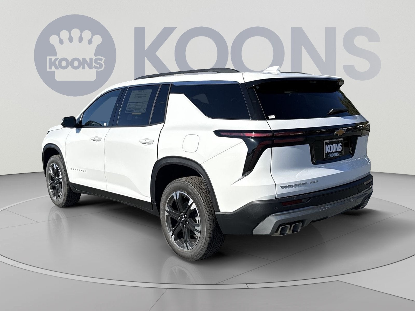 2027 Chevrolet Traverse LT