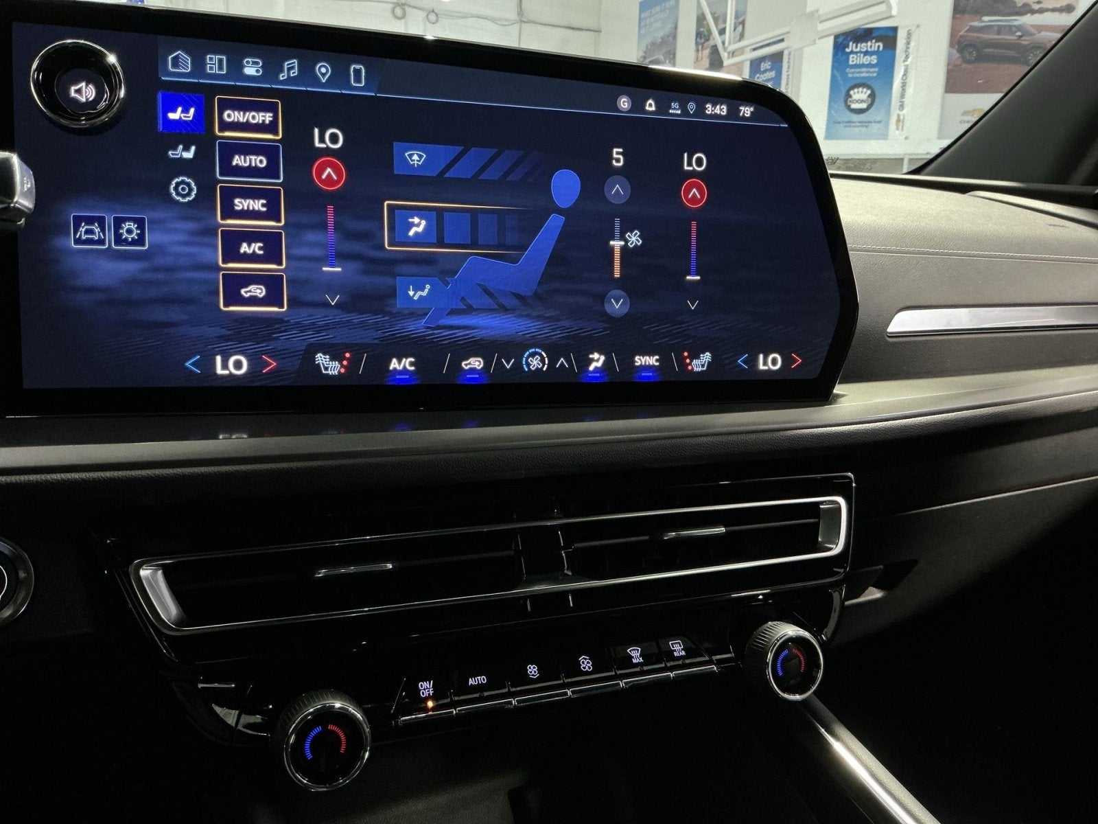 2026 Chevrolet Traverse LT - Photo 19