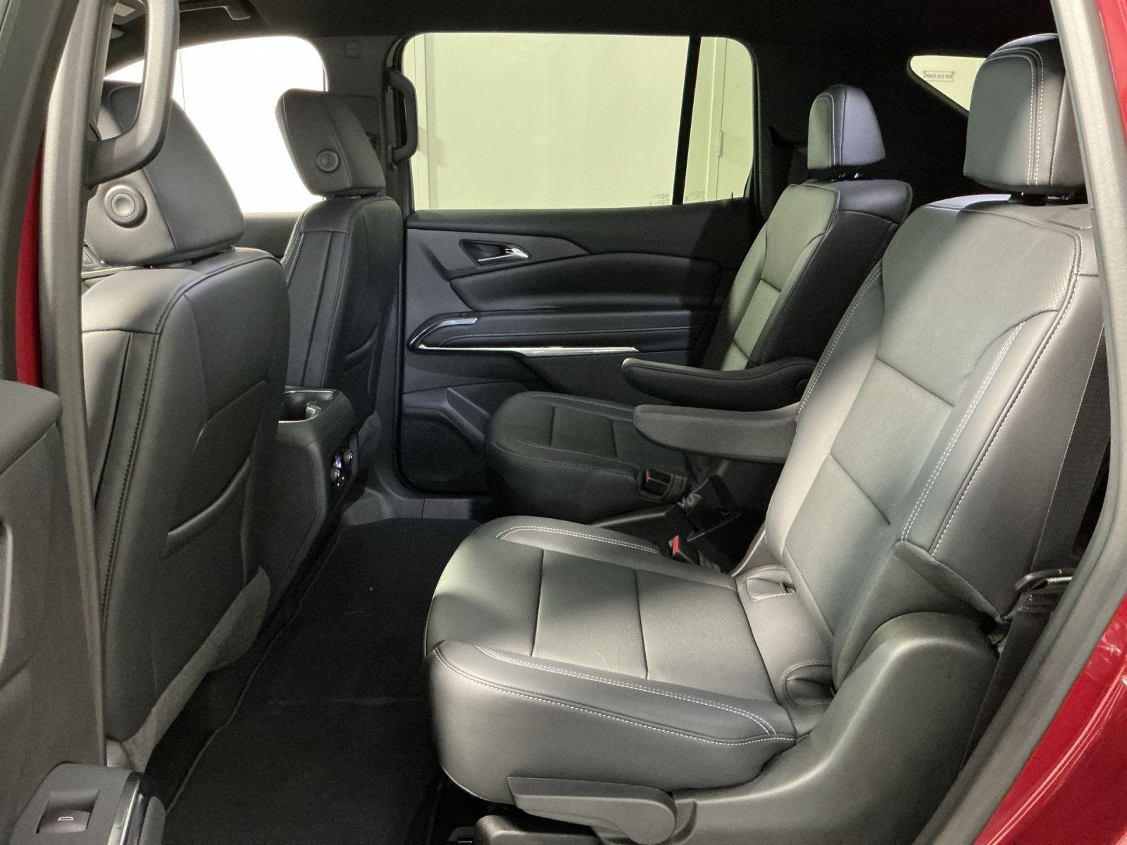 2026 Chevrolet Traverse LT - Photo 21