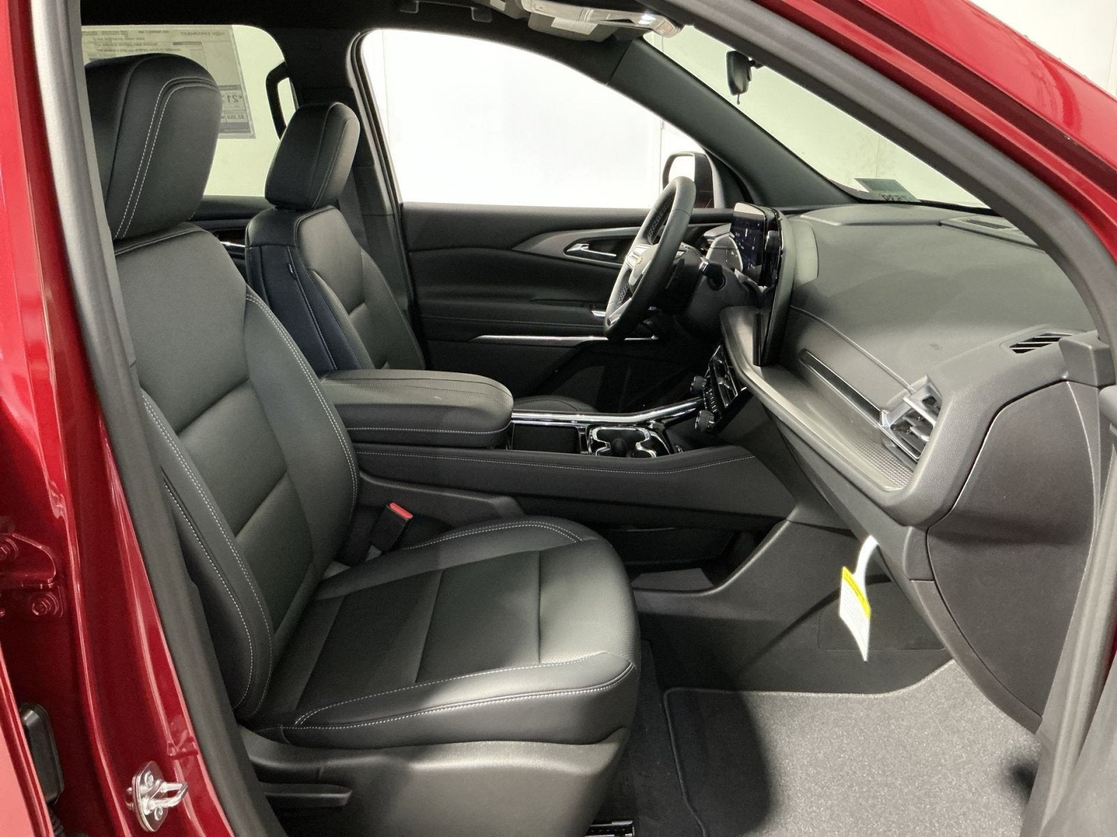 2026 Chevrolet Traverse LT - Photo 24