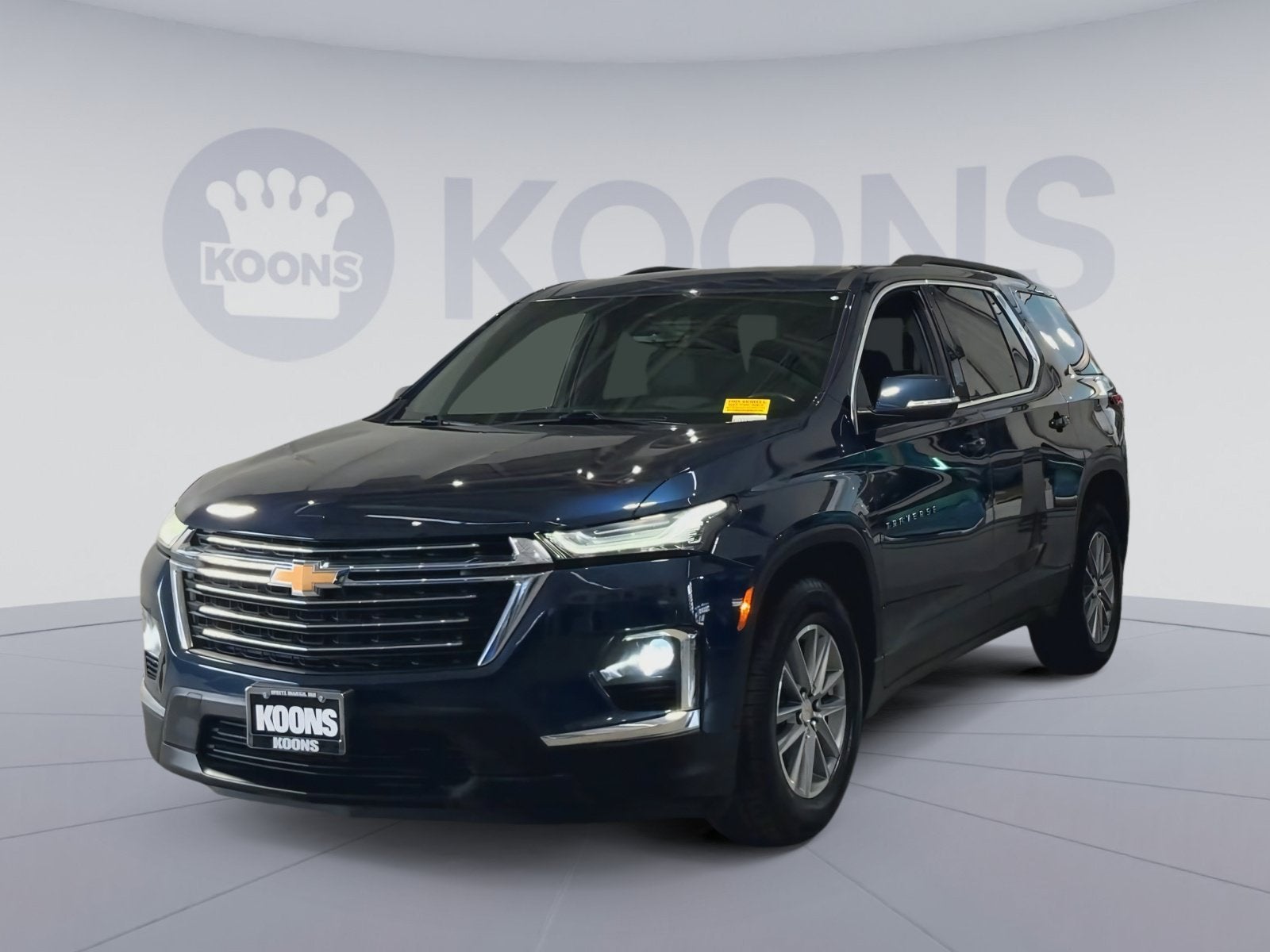 2022 Chevrolet Traverse LT Cloth