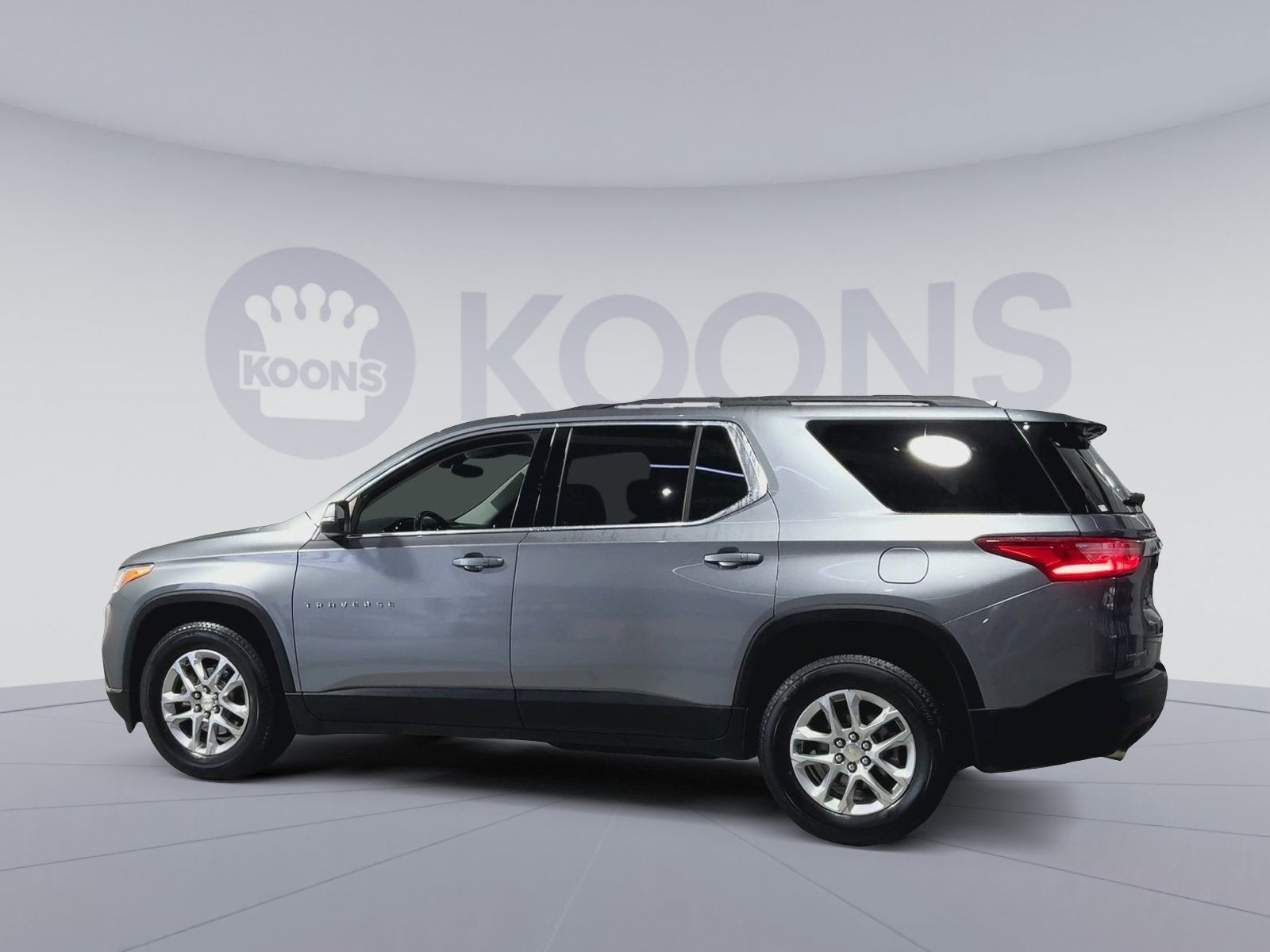 2021 Chevrolet Traverse LT Cloth