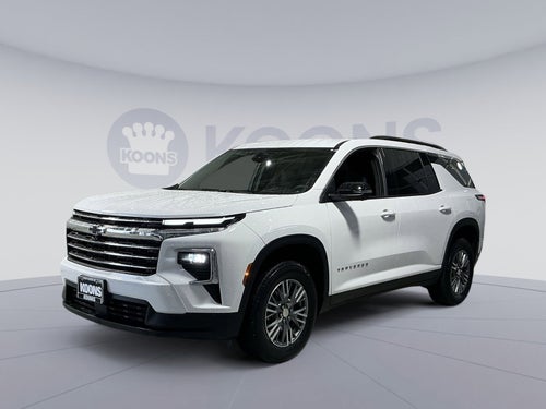 2025 Chevrolet Traverse LT
