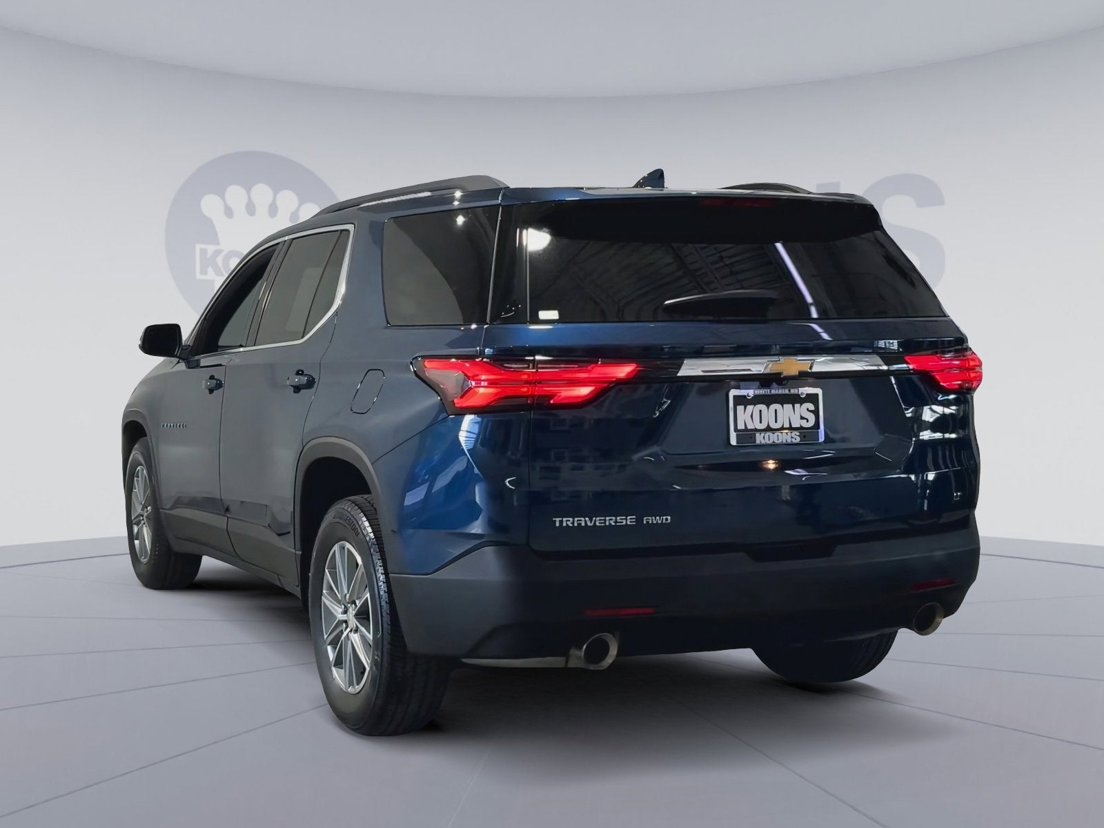 2023 Chevrolet Traverse LT Leather