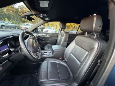 2023 Chevrolet Traverse LT Leather