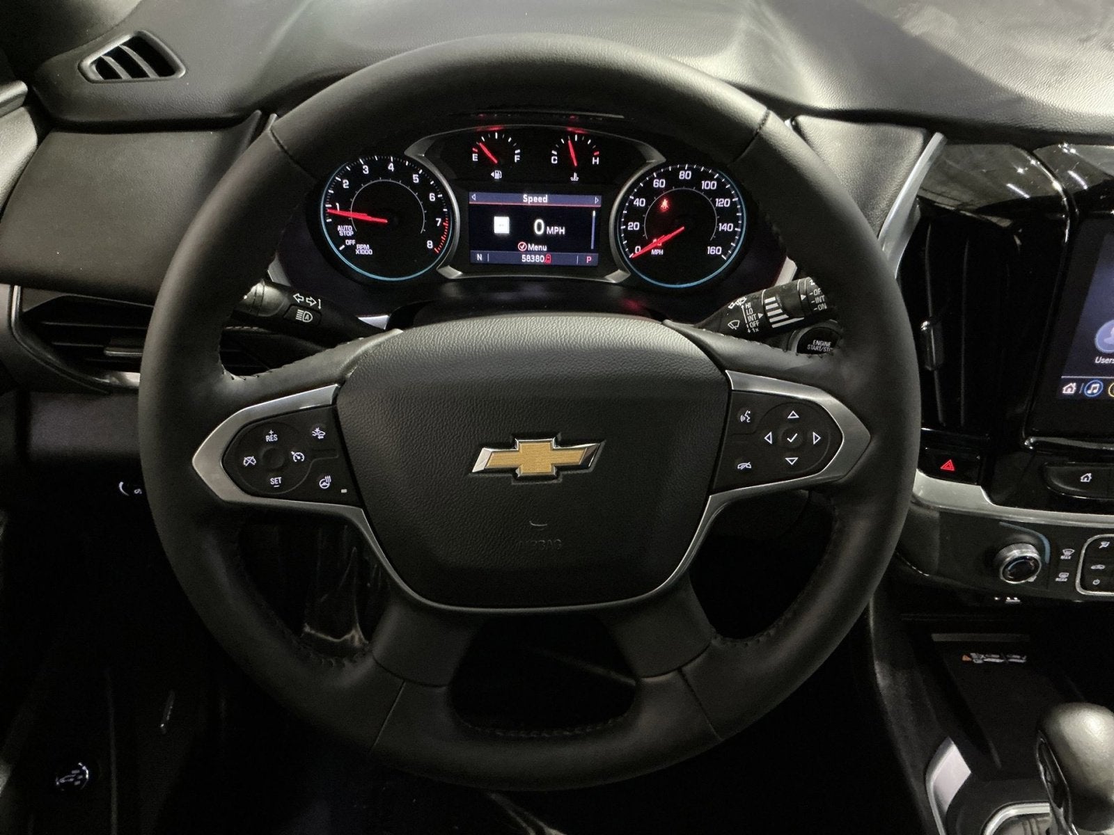 2022 Chevrolet Traverse LT Leather