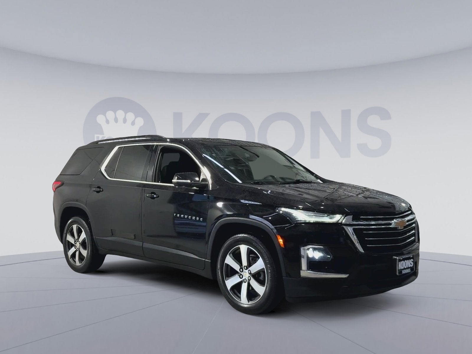 2022 Chevrolet Traverse LT Leather