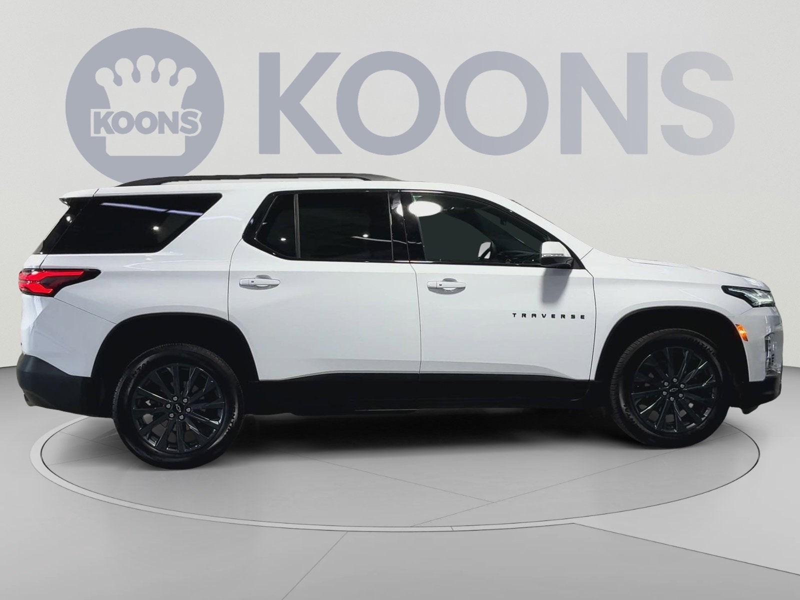 2023 Chevrolet Traverse RS