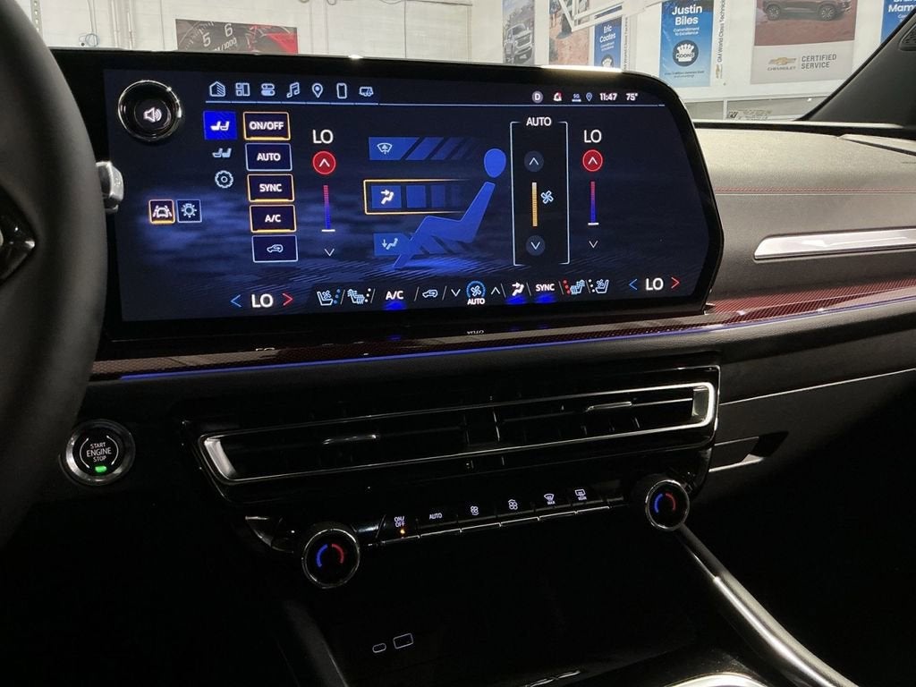 2025 Chevrolet Traverse RS