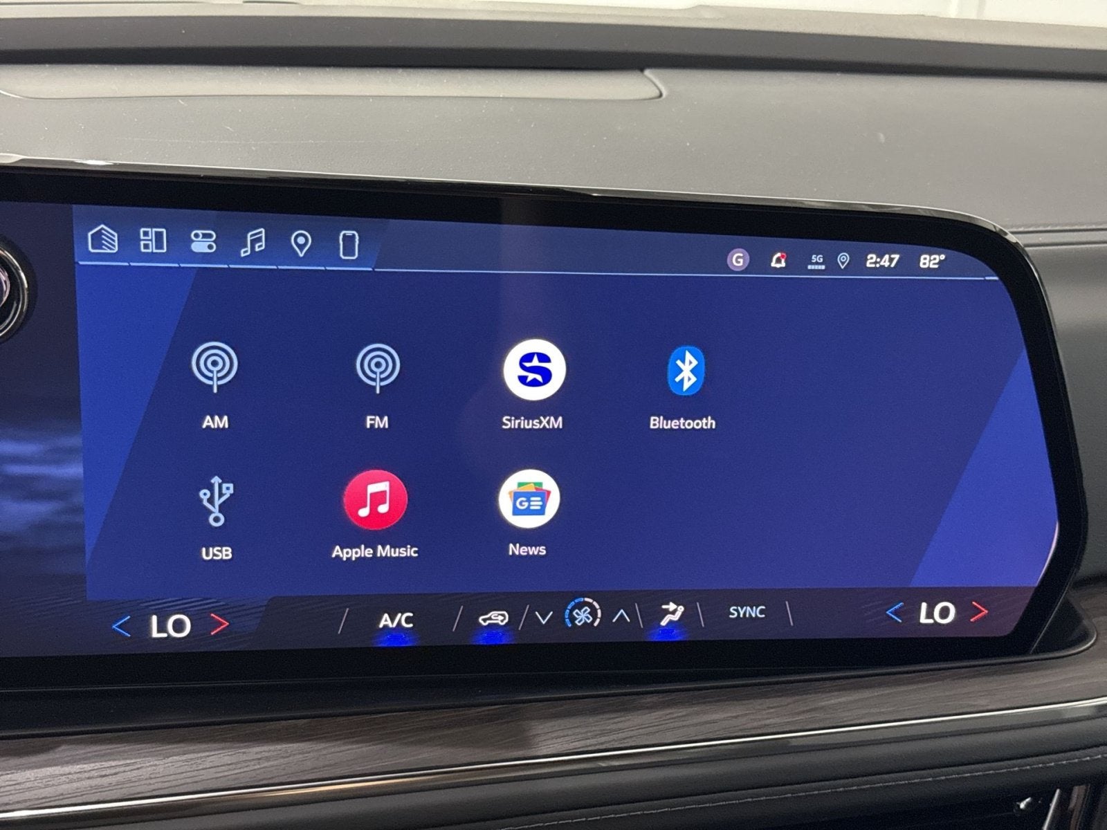 2026 Chevrolet Suburban LS - Photo 16