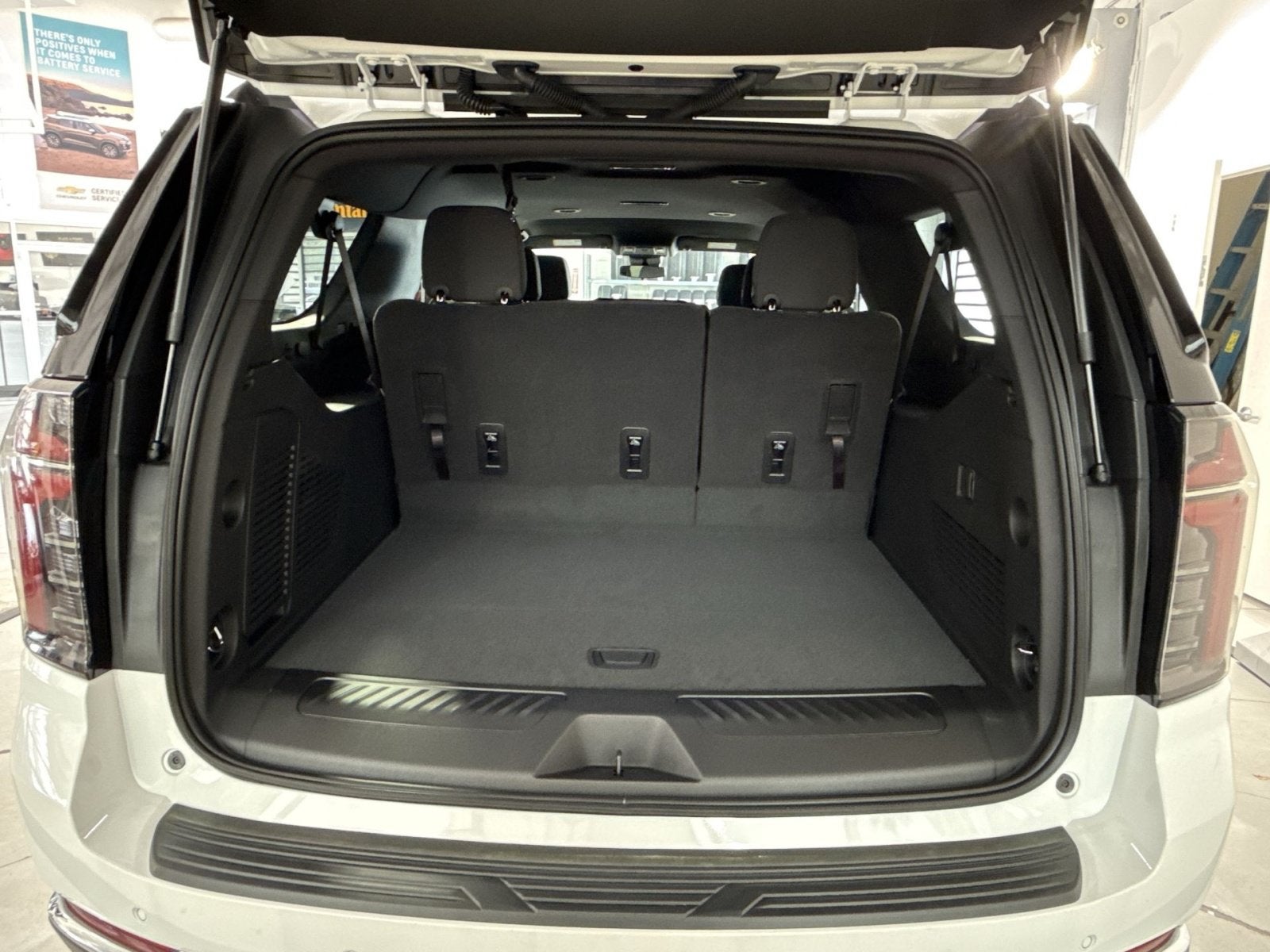 2026 Chevrolet Suburban LS - Photo 24