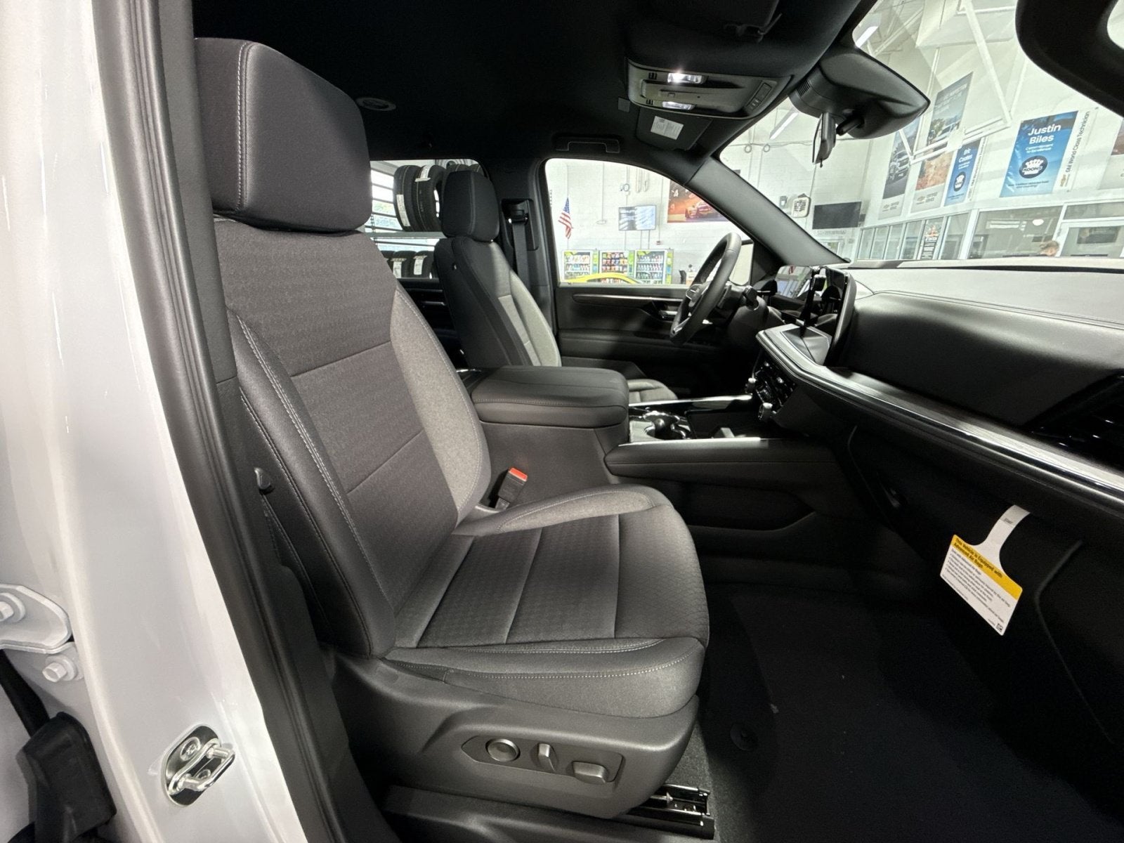 2026 Chevrolet Suburban LS - Photo 25