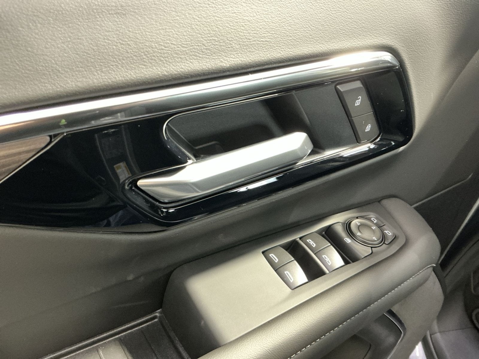 2026 Chevrolet Tahoe LS - Photo 13