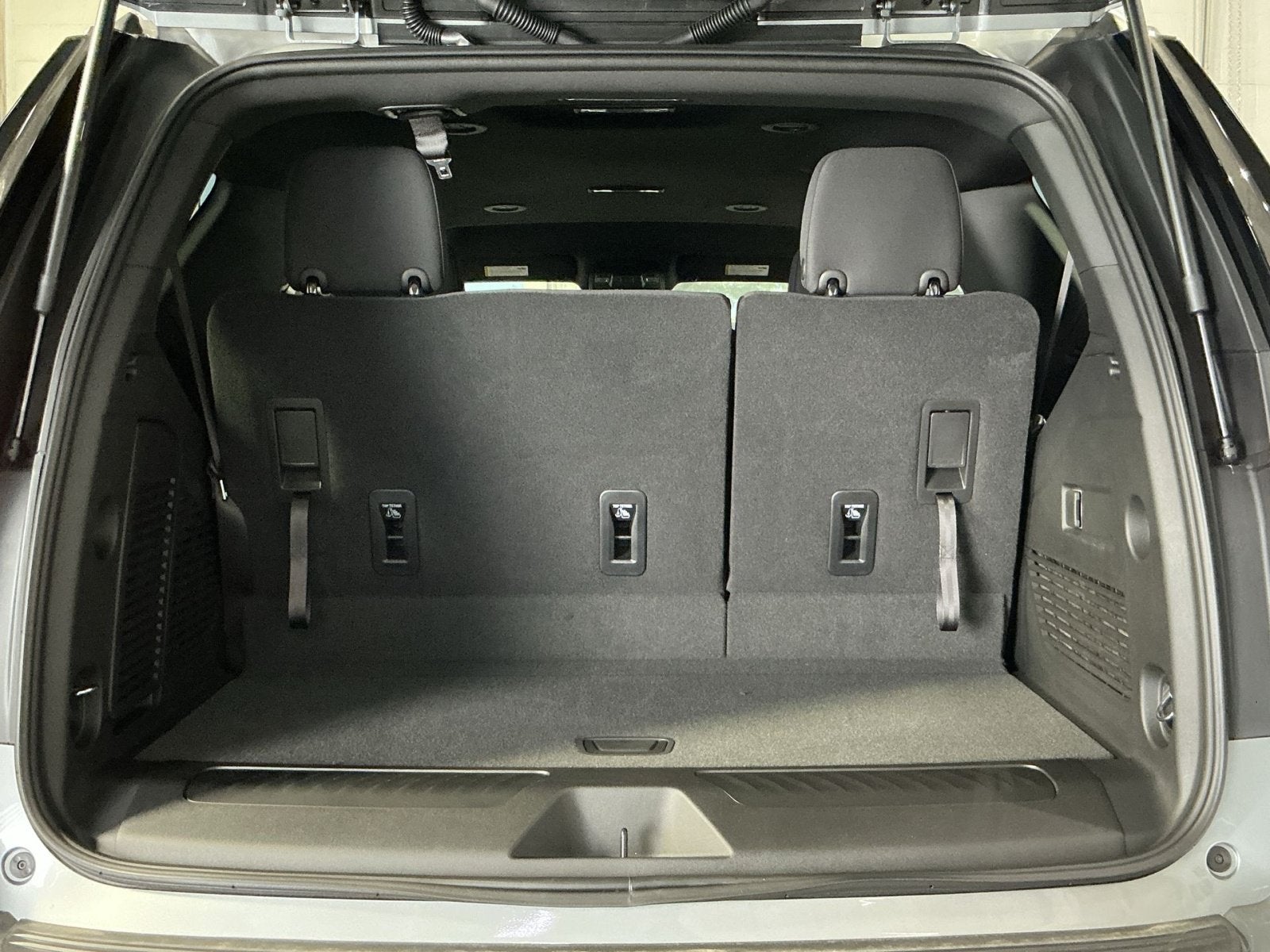 2026 Chevrolet Tahoe LS - Photo 23