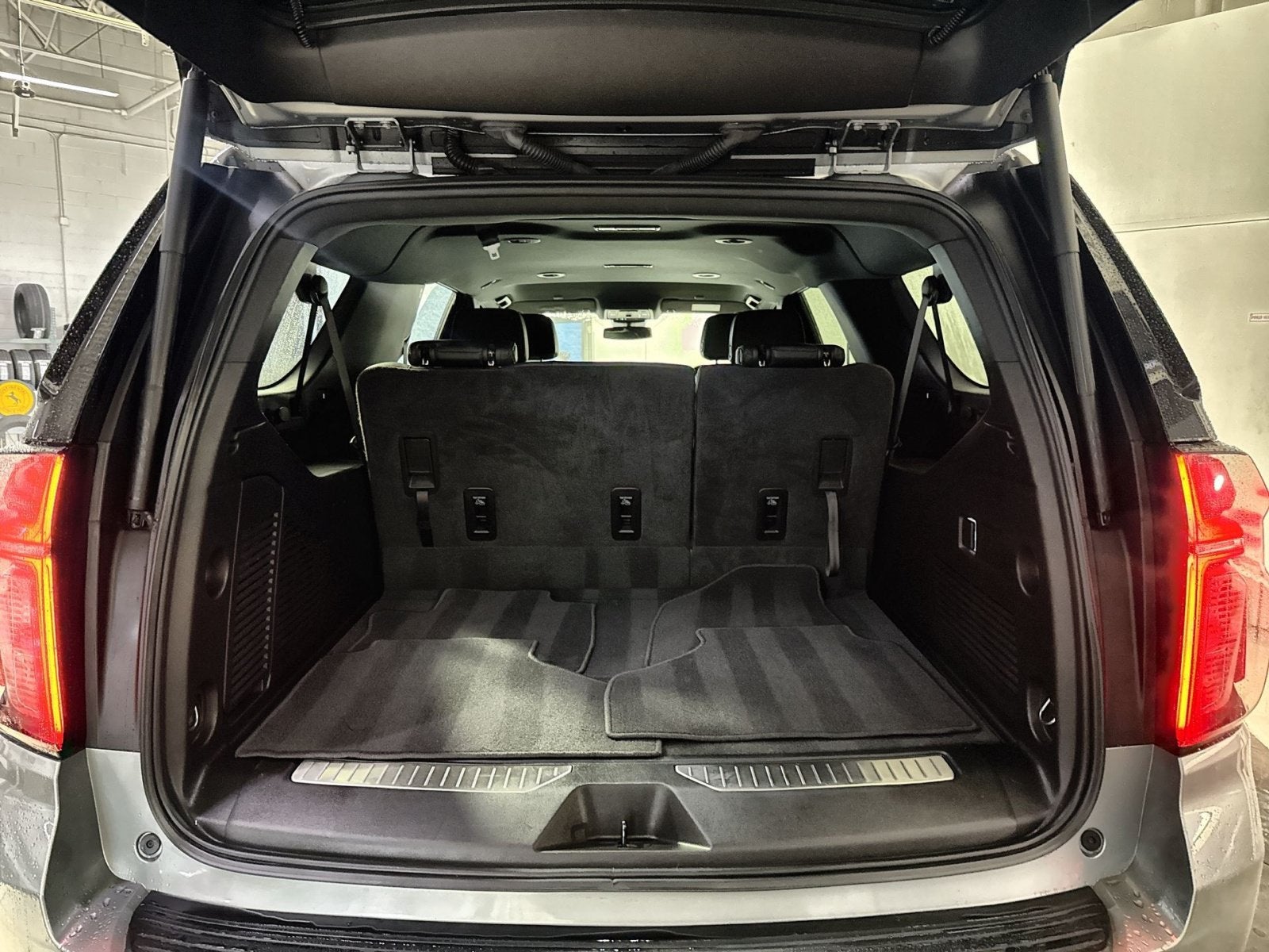 2024 Chevrolet Suburban Z71