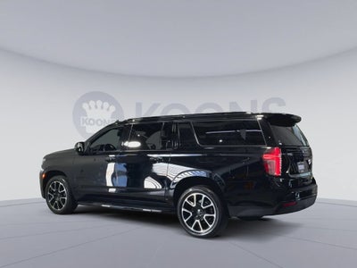 2023 Chevrolet Suburban RST