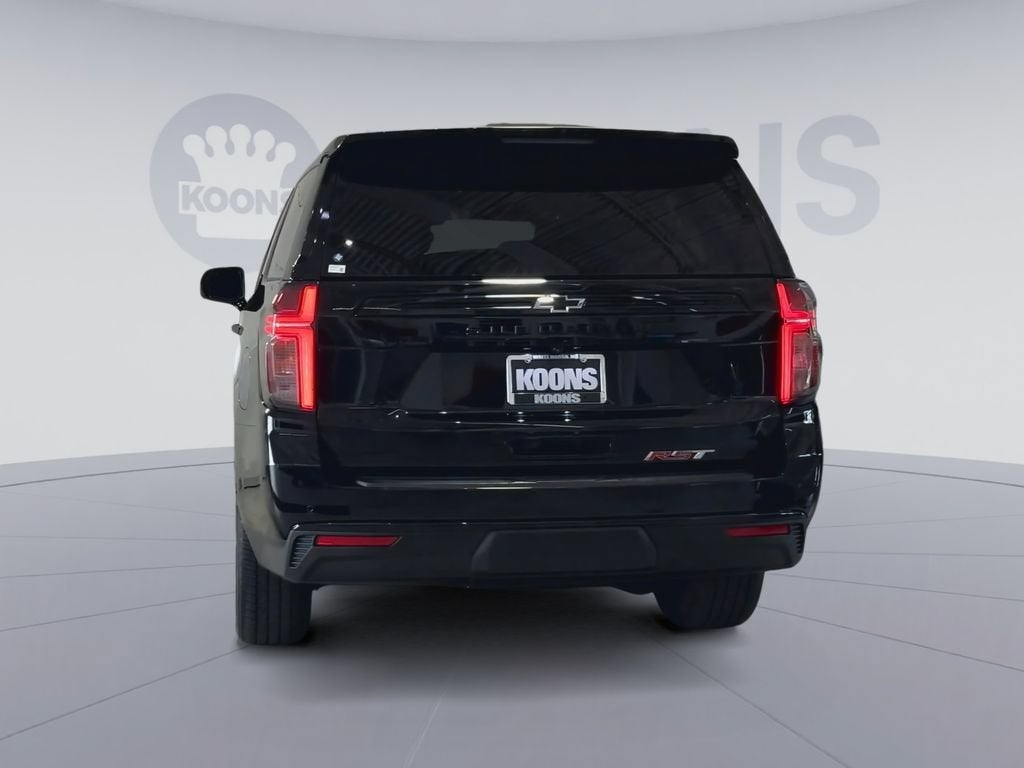 2023 Chevrolet Suburban RST