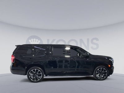 2023 Chevrolet Suburban RST
