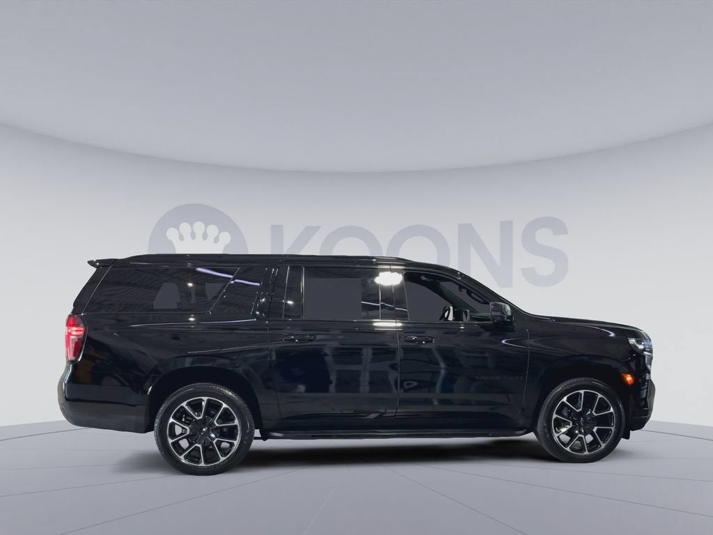 2023 Chevrolet Suburban RST