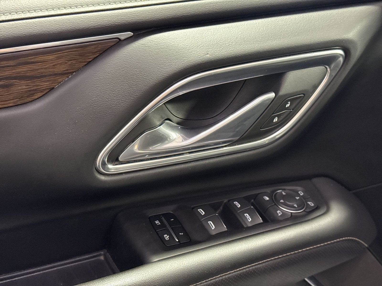 2024 Chevrolet Suburban Premier