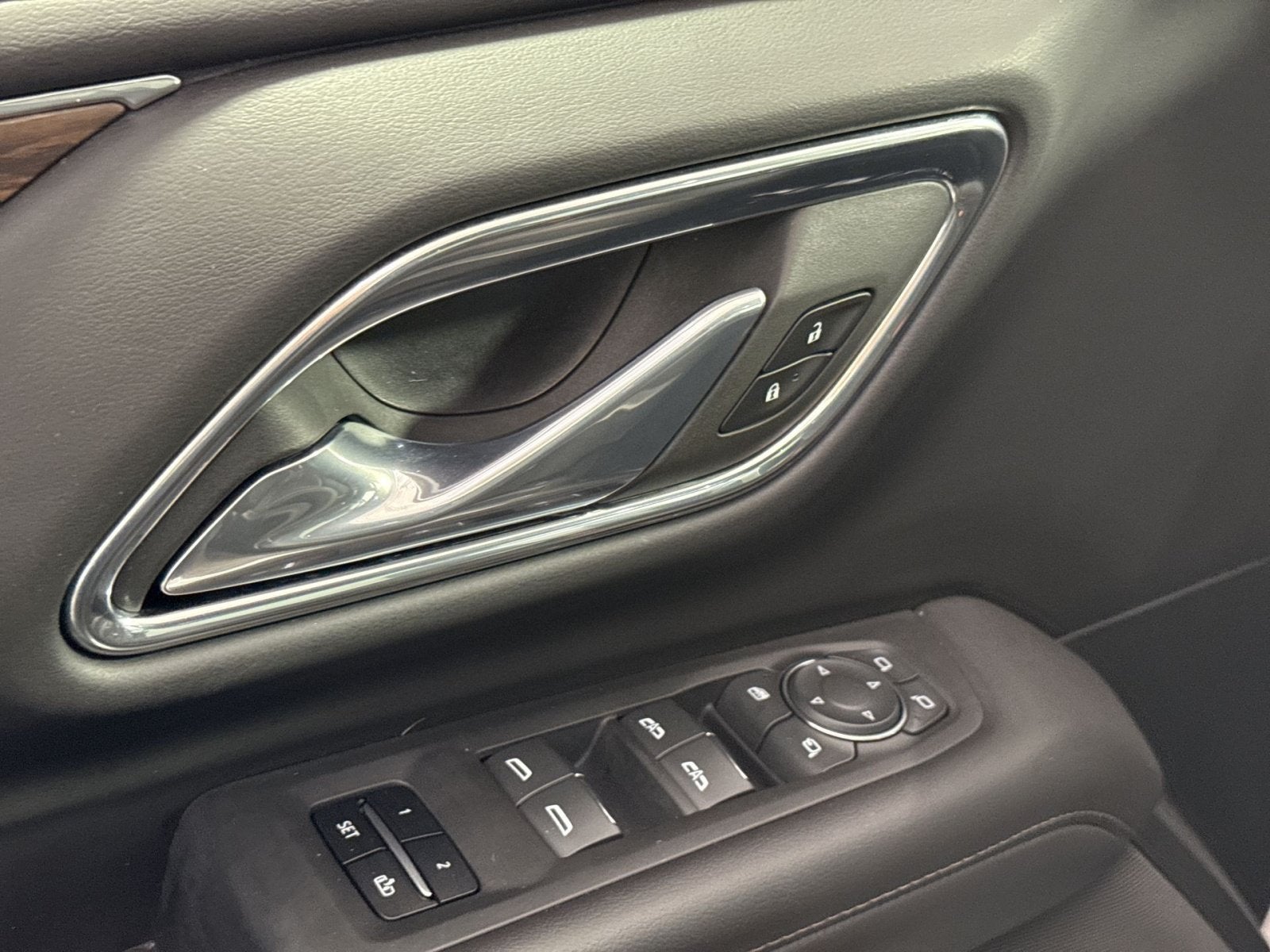 2023 Chevrolet Suburban High Country