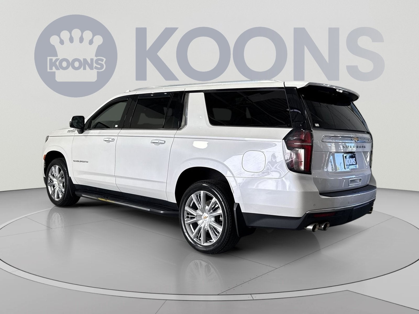 2023 Chevrolet Suburban High Country