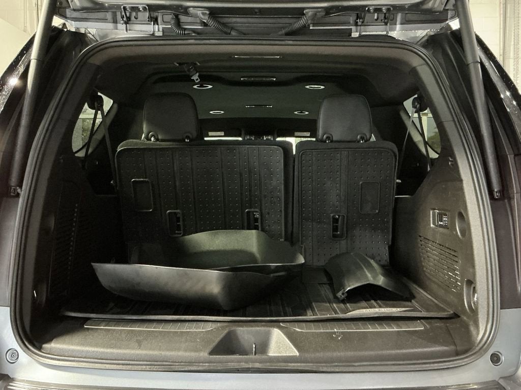 2022 Chevrolet Suburban High Country