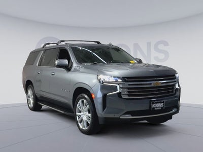 2022 Chevrolet Suburban High Country