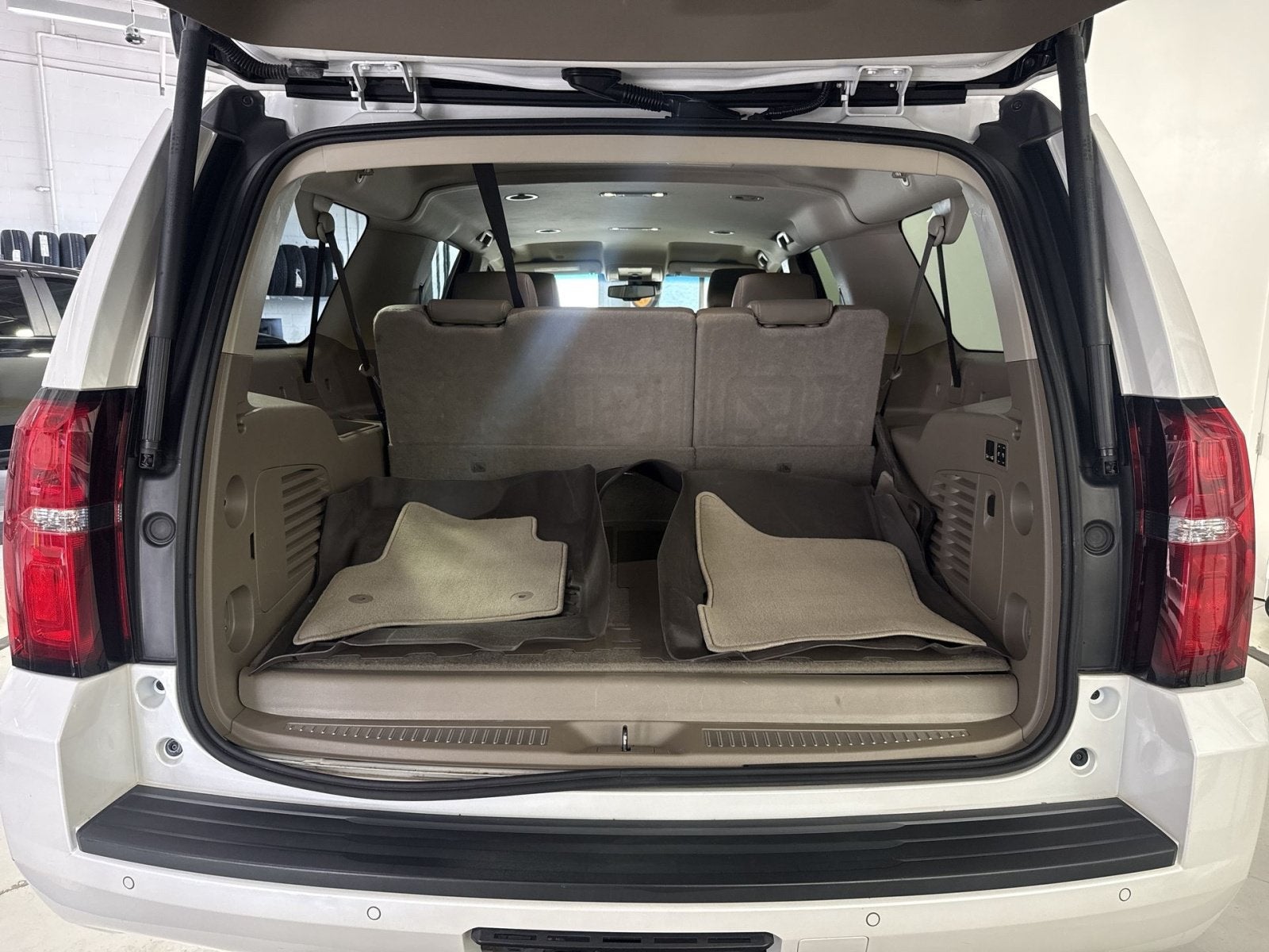 2017 Chevrolet Suburban LT