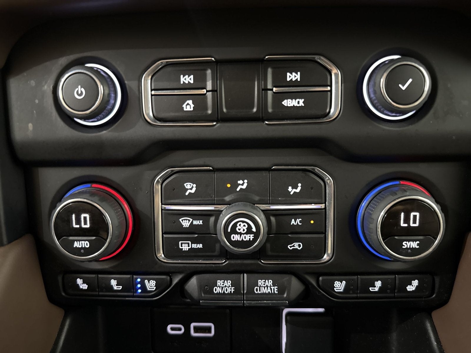 2022 Chevrolet Tahoe High Country