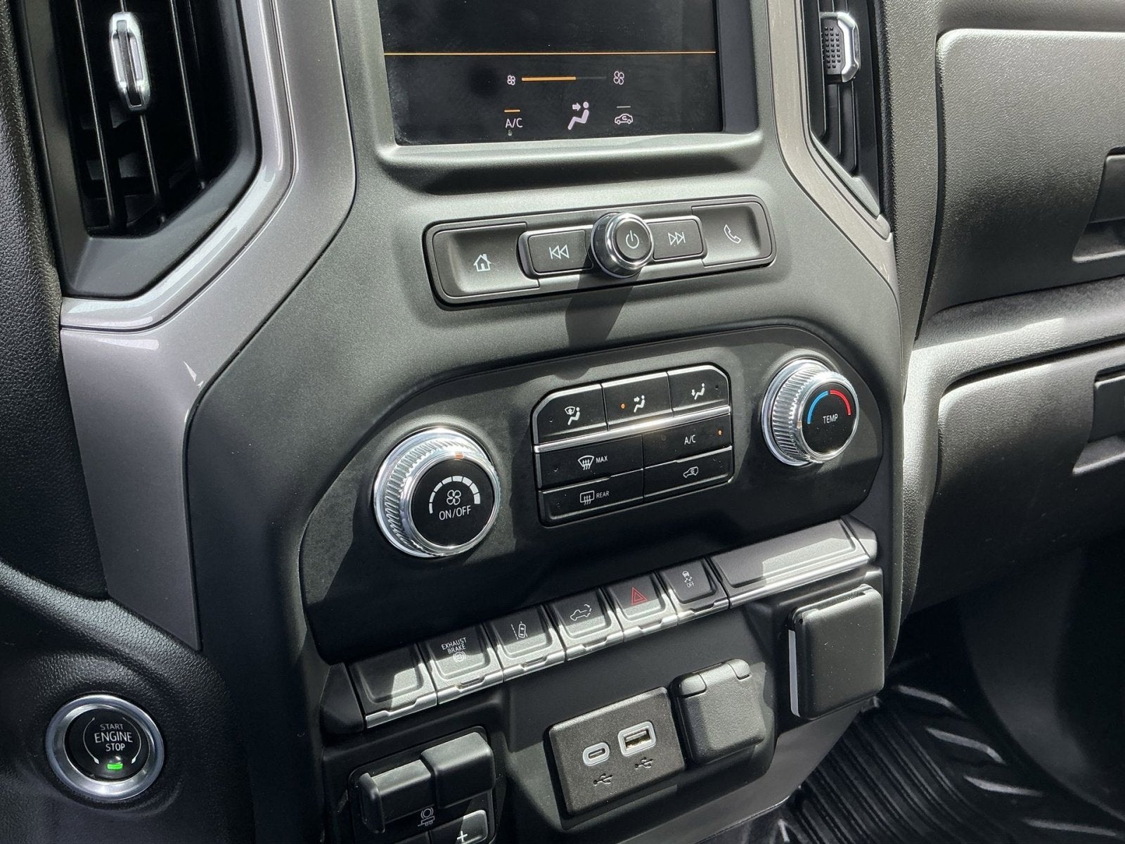 2024 GMC Sierra 2500 HD Pro