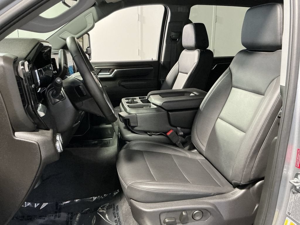 2025 GMC Sierra 2500 HD SLT
