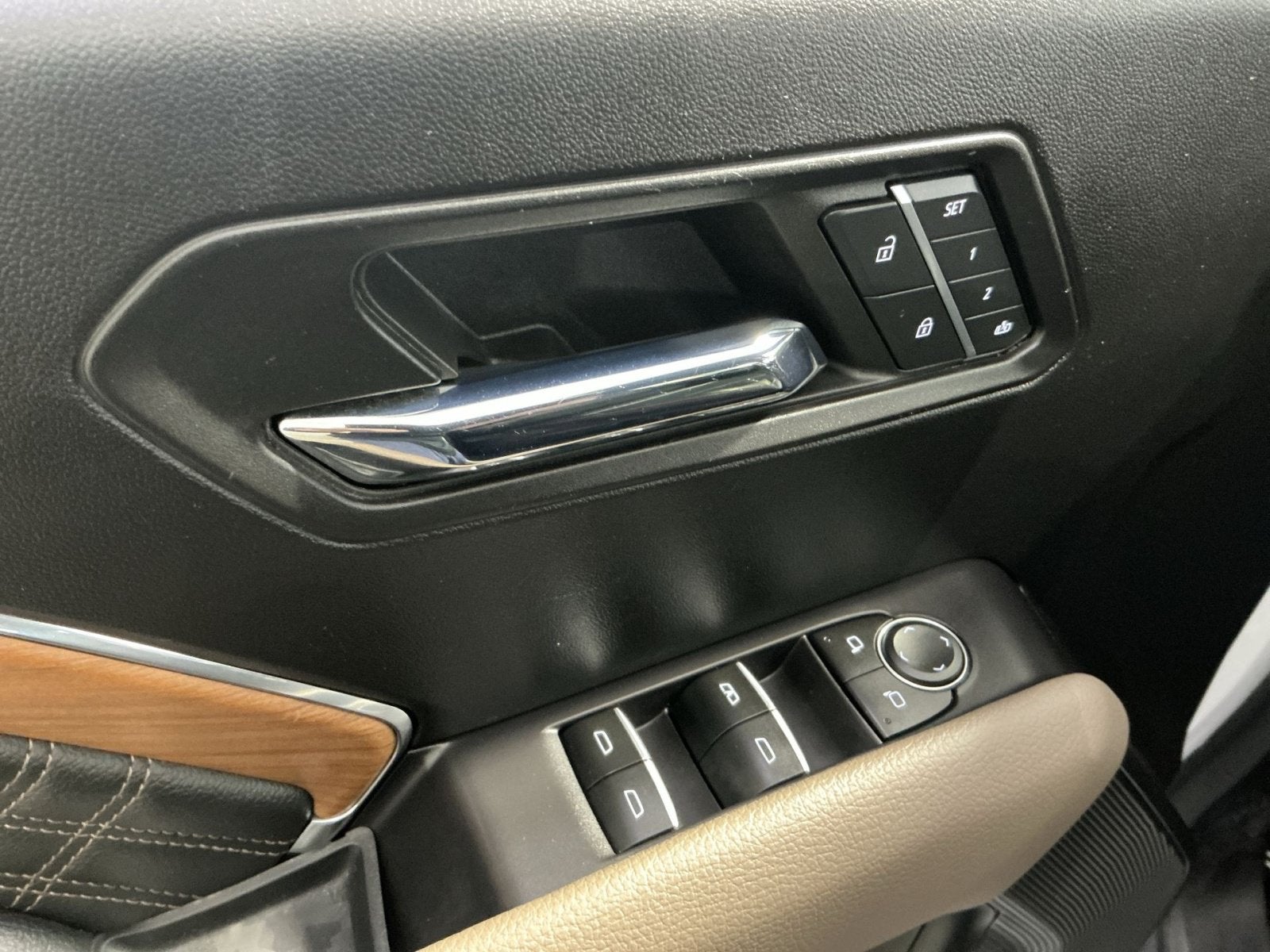 2023 GMC Canyon Denali