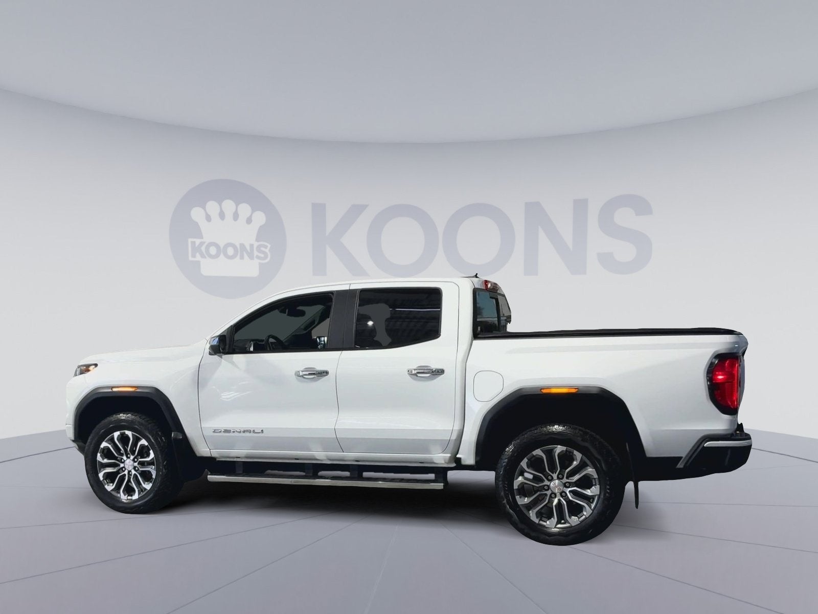 2023 GMC Canyon Denali