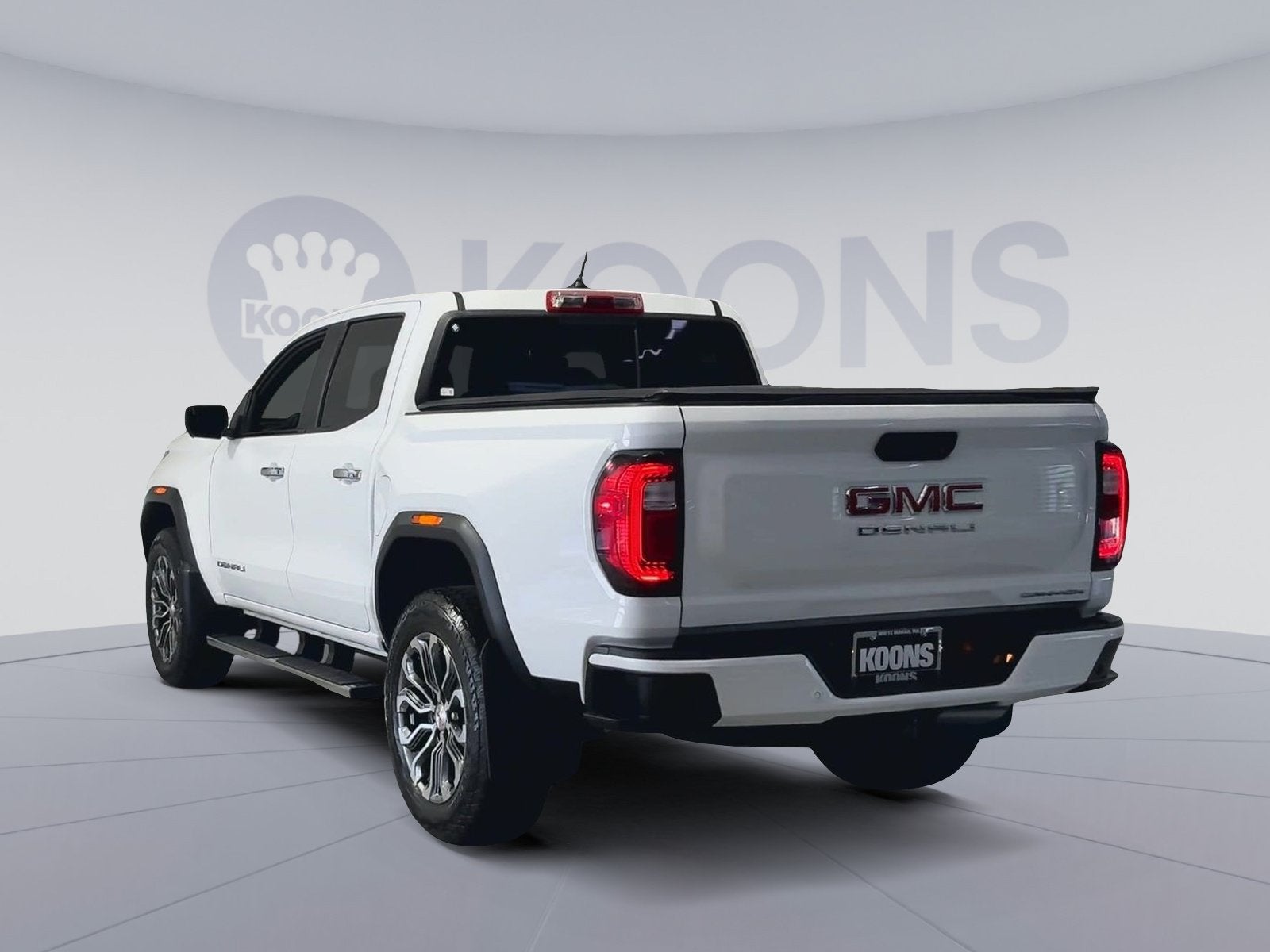 2023 GMC Canyon Denali