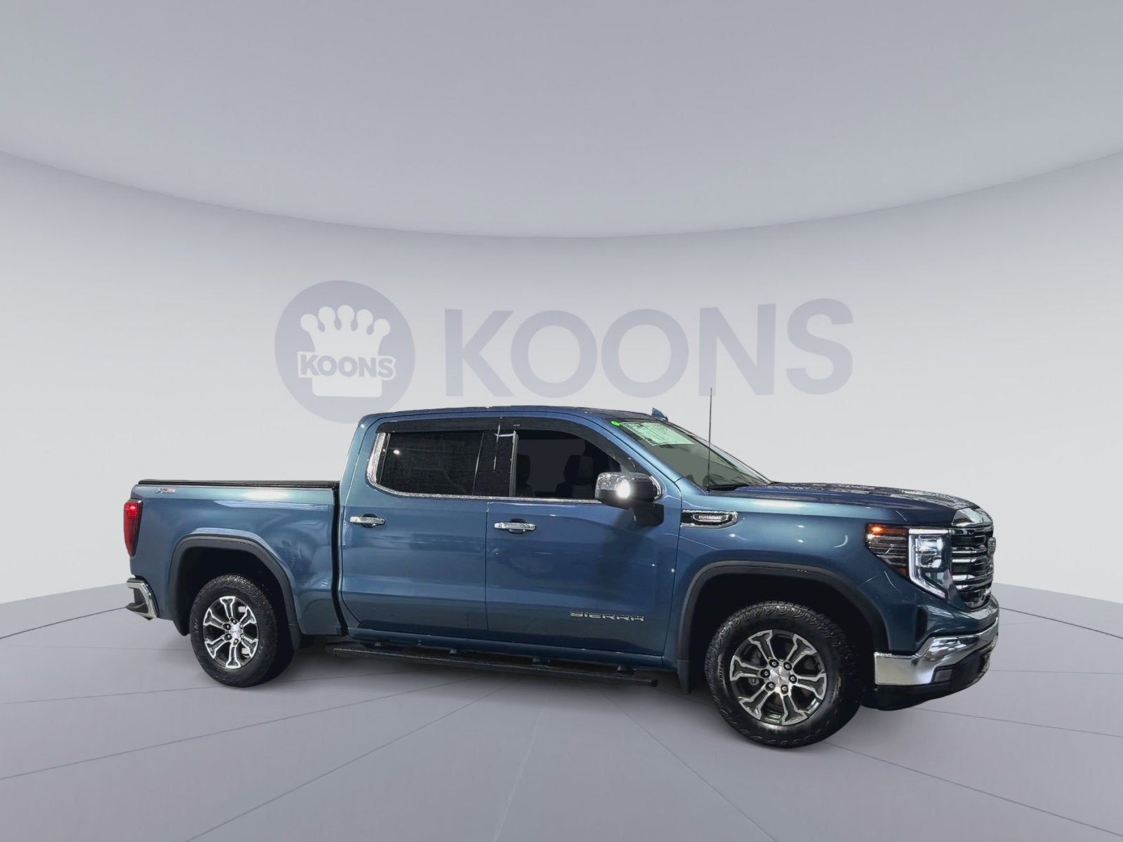 2024 GMC Sierra 1500 SLT
