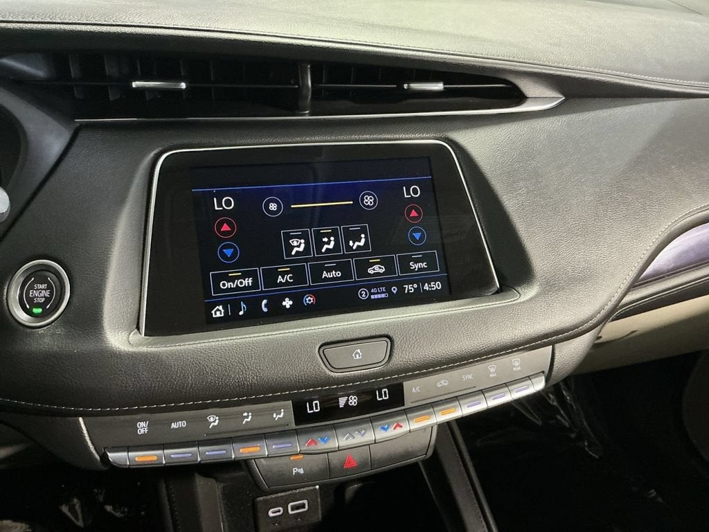 2022 Cadillac XT4 Luxury