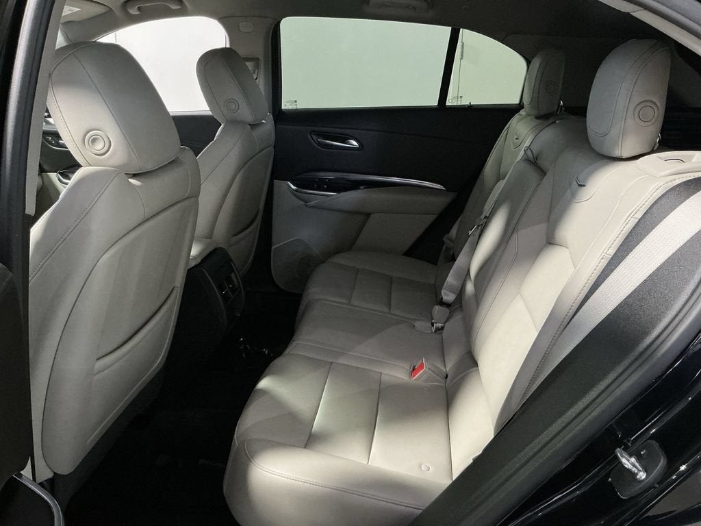 2022 Cadillac XT4 Luxury