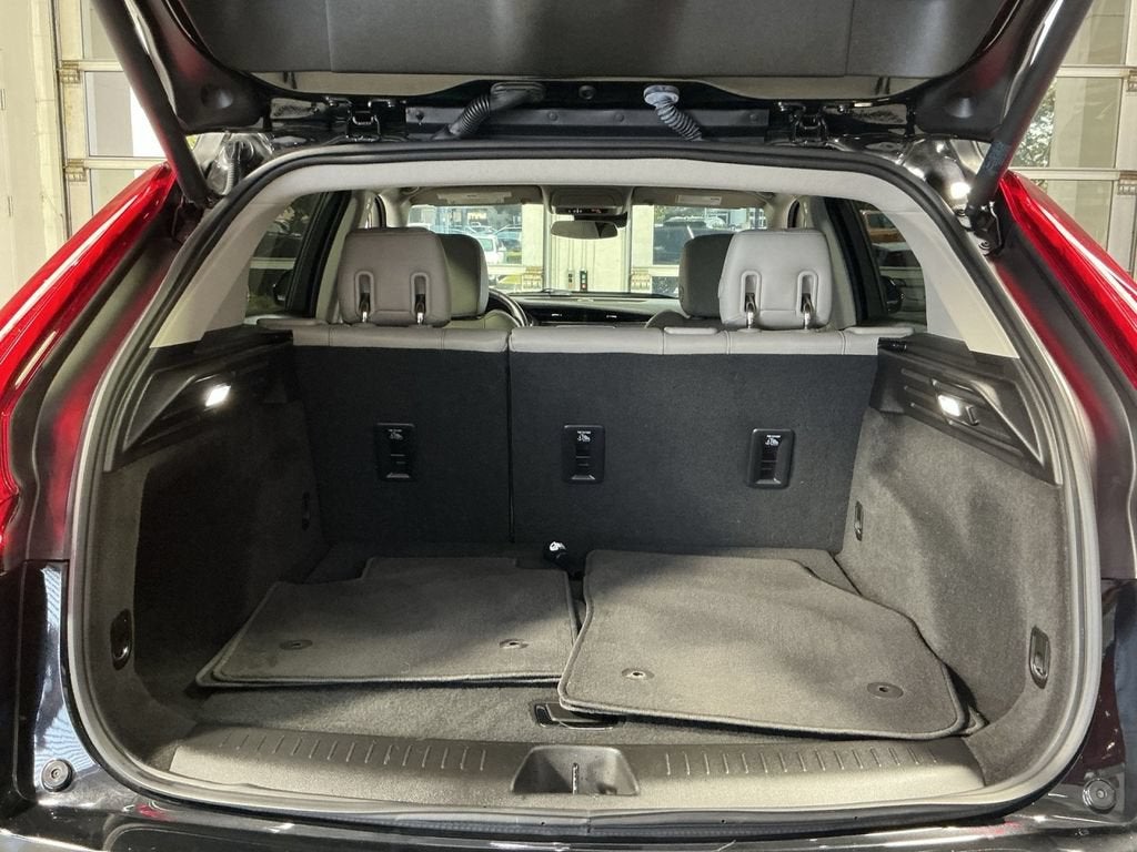 2022 Cadillac XT4 Luxury
