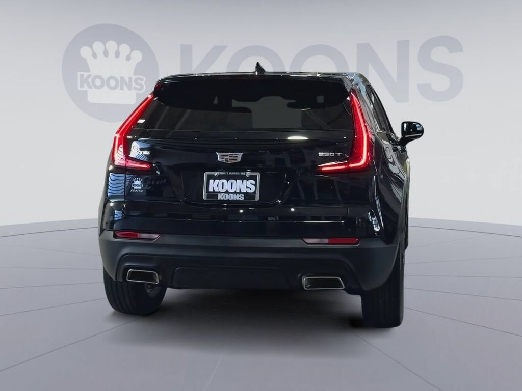 2022 Cadillac XT4 Luxury