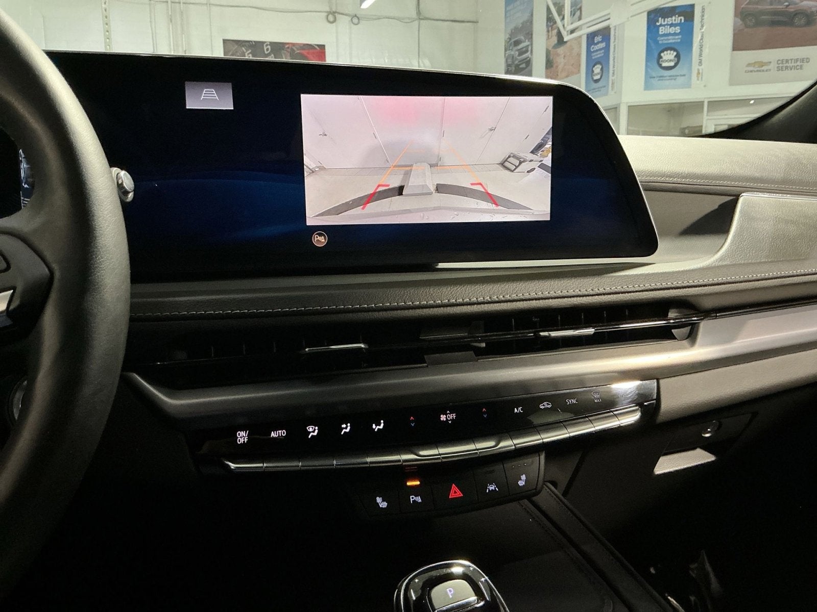 2024 Cadillac XT4 Luxury
