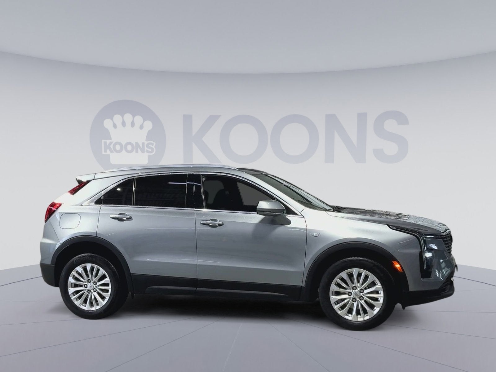 2024 Cadillac XT4 Luxury