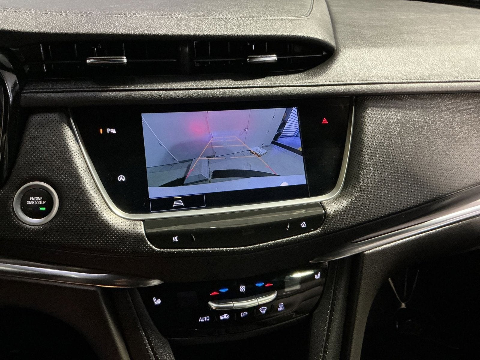 2023 Cadillac XT5 Luxury