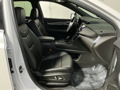 2023 Cadillac XT5 Luxury