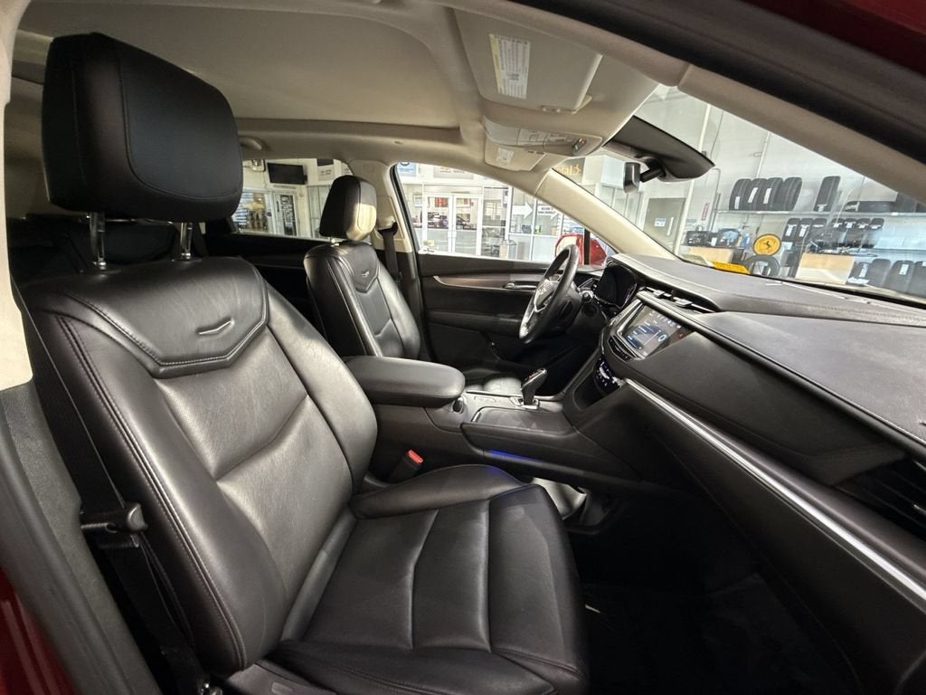 2018 Cadillac XT5 Luxury AWD
